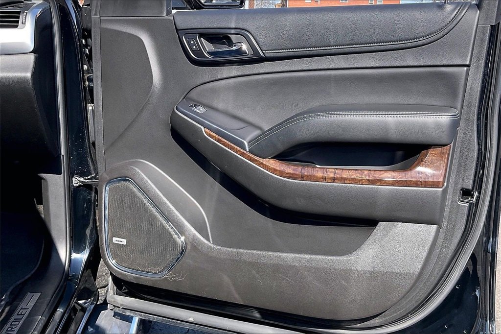 Used 2018 Chevrolet Tahoe LT w/ LT Signature Package image 22