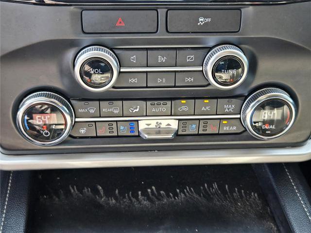Certified 2022 Ford Expedition XLT RWD image 17