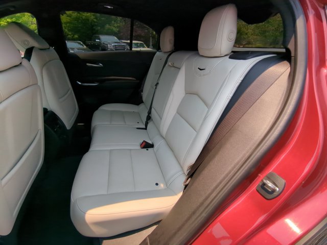 Used 2023 Cadillac XT4 Sport FWD image 31