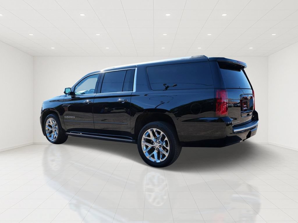 Used 2018 Chevrolet Suburban Premier AWD/4WD image 4