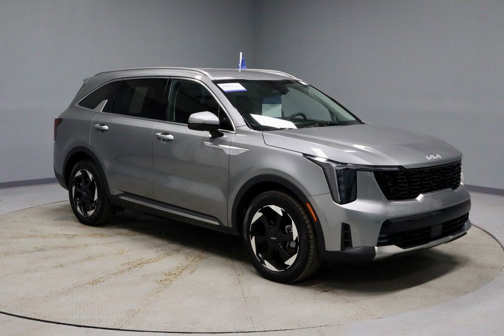 Used 2025 Kia Sorento EX image 7