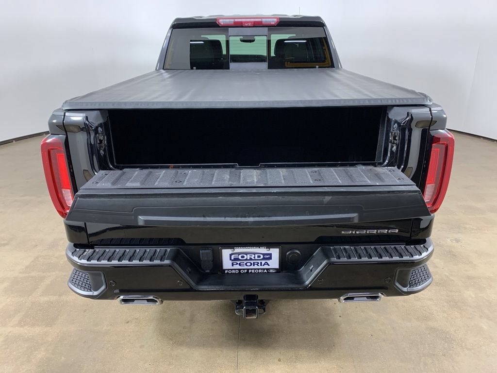 Used 2024 GMC Sierra 1500 Denali w/ Denali Reserve Package AWD/4WD image 12