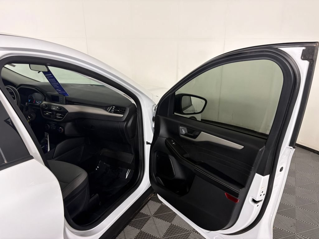 Certified 2021 Ford Escape S AWD/4WD image 30