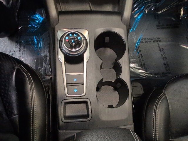 Certified 2024 Ford Escape Platinum image 24