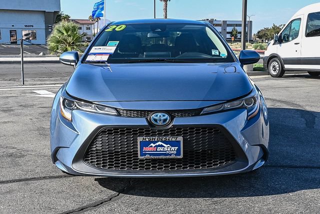 Used 2020 Toyota Corolla LE w/ Carpet Mat Package (TMS) FWD image 2