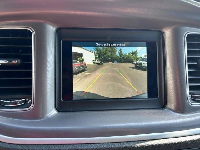 Used 2022 Dodge Charger SXT image 21
