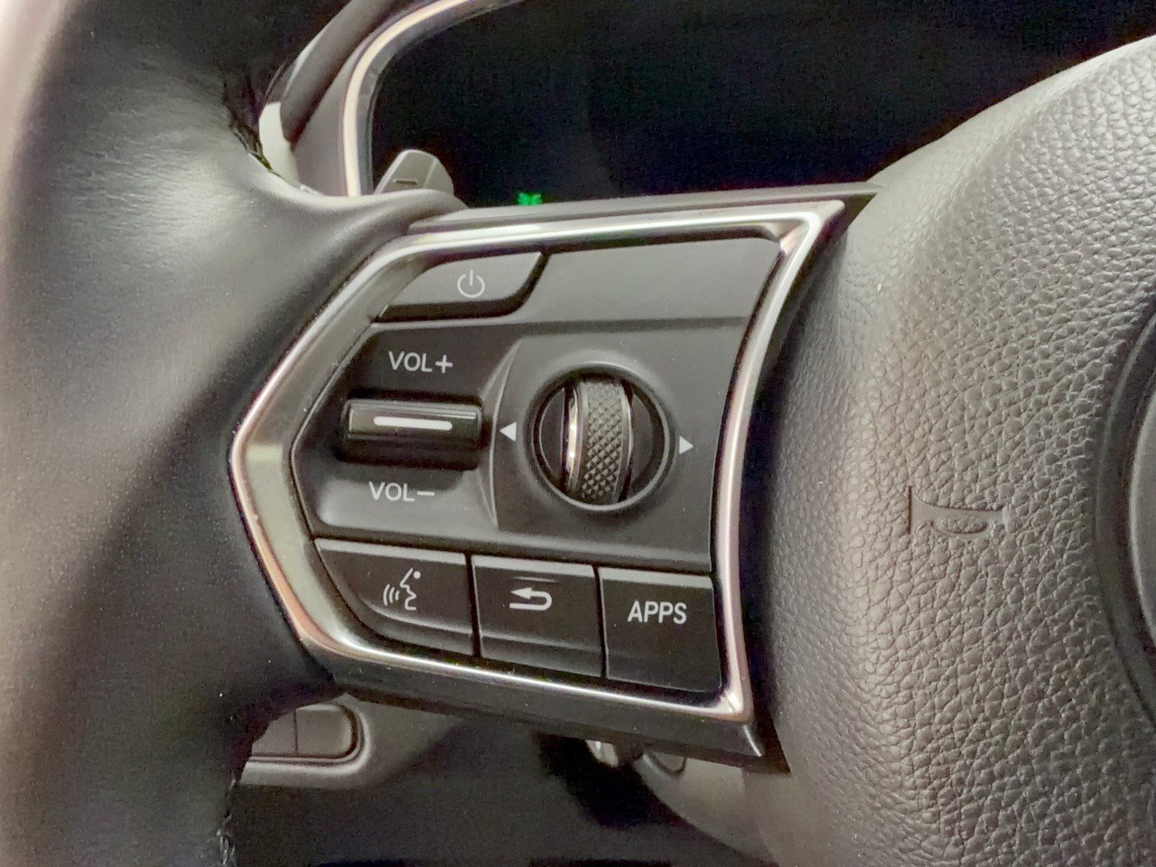 Used 2024 Acura MDX w/ Technology Package FWD image 18