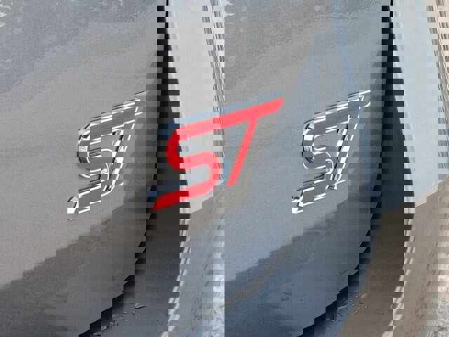 Certified 2022 Ford Explorer ST w/ Equipment Group 401A image 28