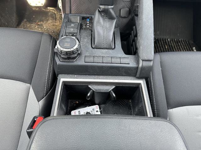 Used 2025 Toyota Tacoma TRD Sport AWD/4WD image 27