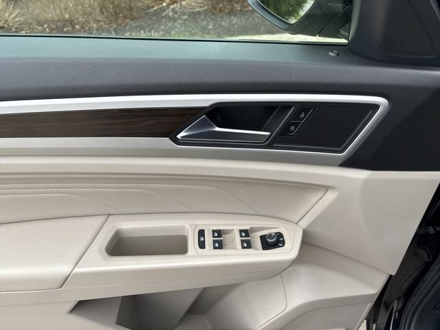 Used 2023 Volkswagen Atlas SE FWD image 15