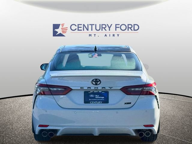 Used 2023 Toyota Camry XSE w/ Navigation Package FWD image 3