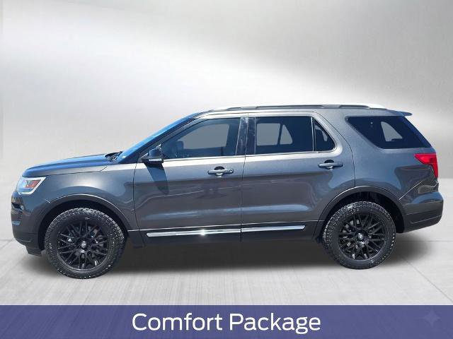 Certified 2018 Ford Explorer XLT w/ Equipment Group 202A AWD/4WD image 3