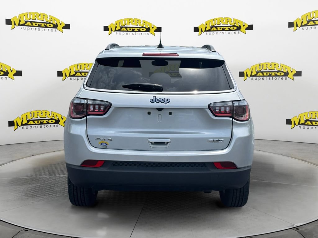 Used 2024 Jeep Compass Latitude AWD/4WD image 5
