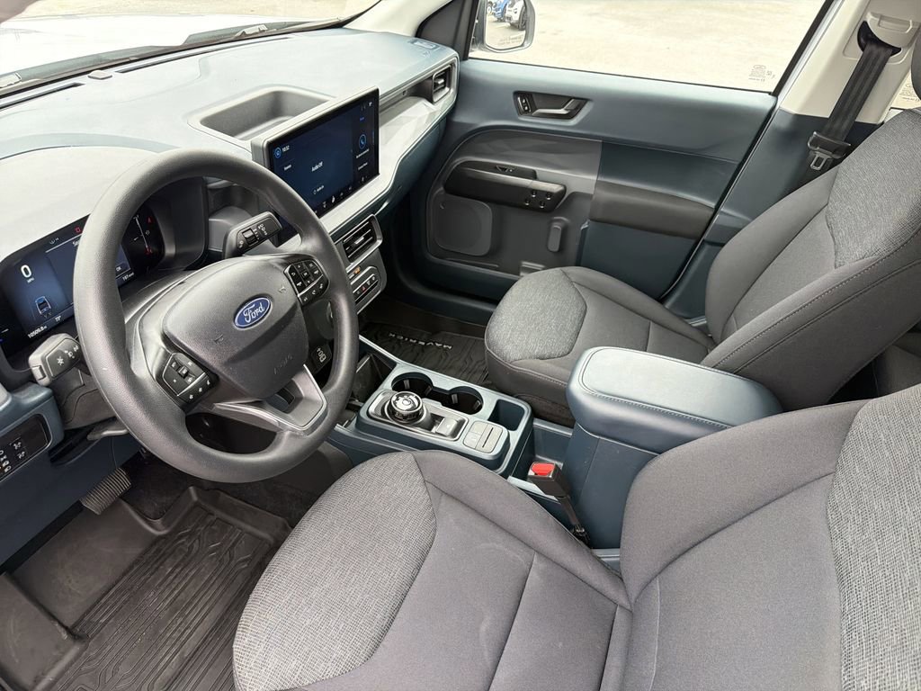 Certified 2025 Ford Maverick XL image 17