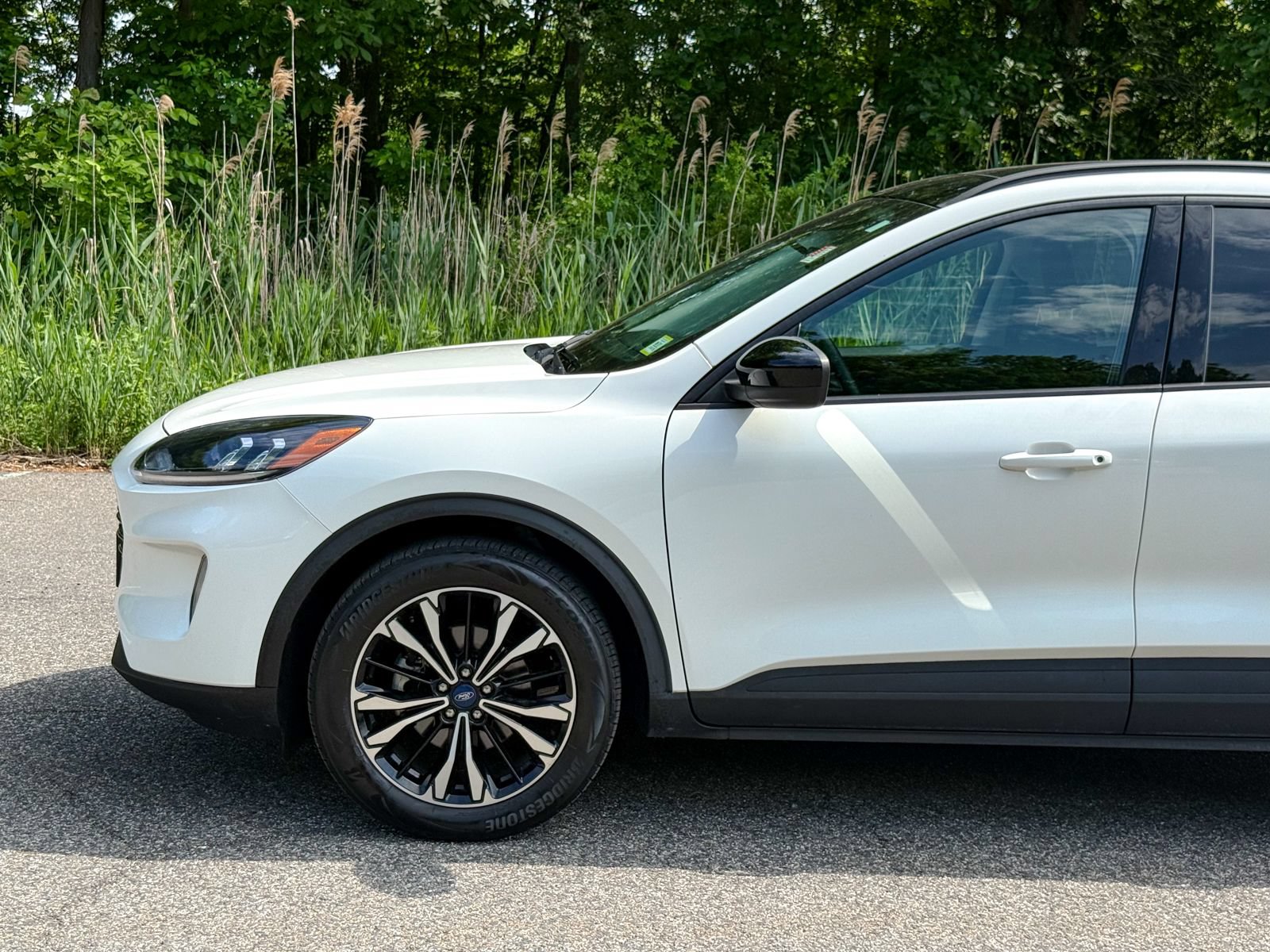 Certified 2022 Ford Escape SEL w/ SEL Stealth AWD Package image 10