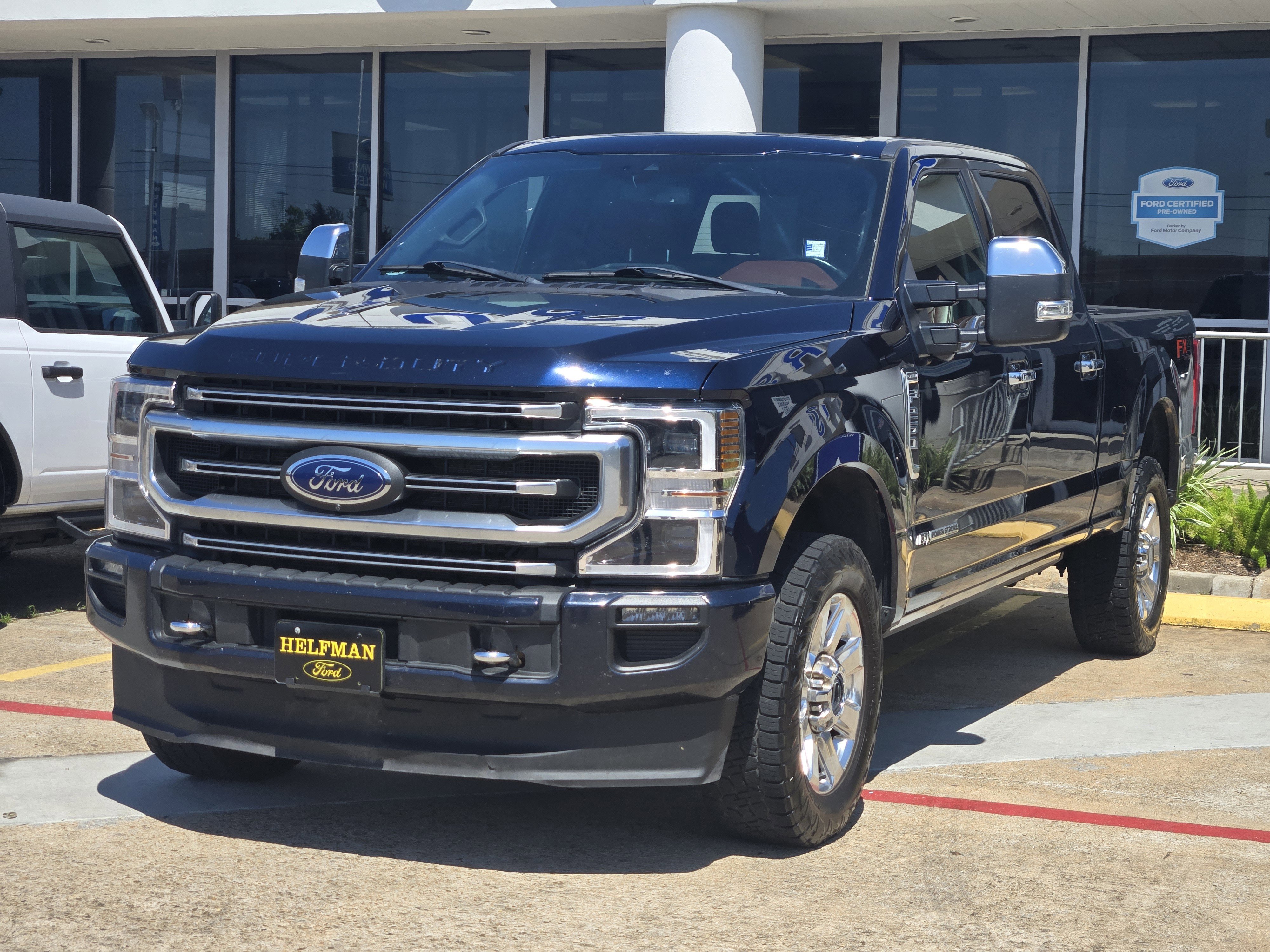 Certified 2022 Ford F250 Platinum w/ FX4 Off-Road Package AWD/4WD image 2