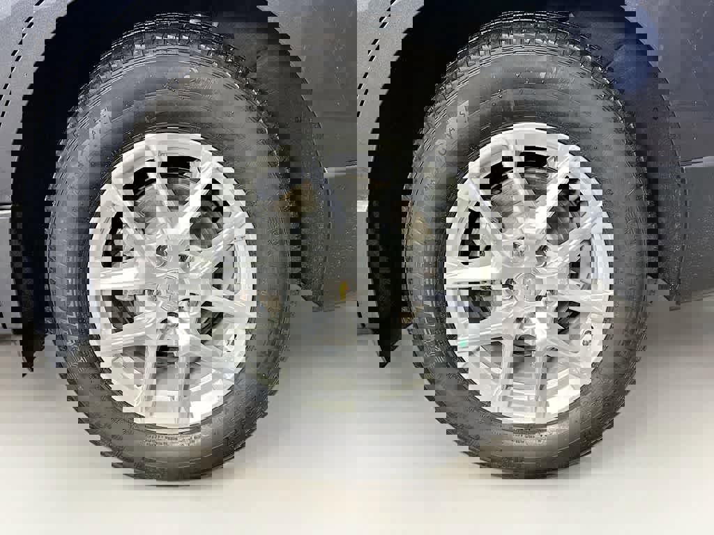 Used 2023 Chevrolet Equinox LT image 11