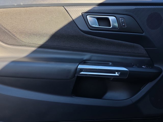 Certified 2024 Ford Mustang Coupe image 14