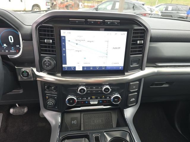 Certified 2023 Ford F150 Lariat w/ Equipment Group 502A High image 21