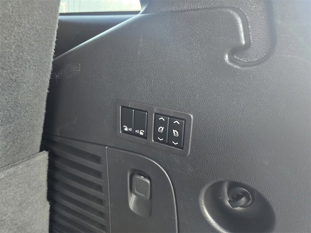 Used 2019 Chevrolet Tahoe Premier w/ Premier Plus Edition image 40