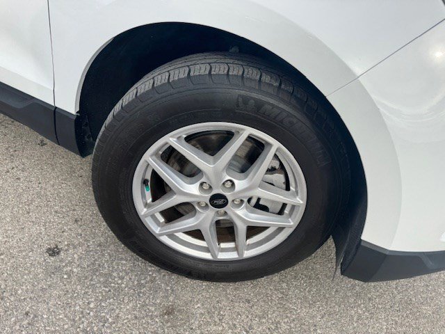 Certified 2024 Ford Edge SEL image 37