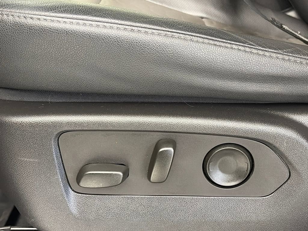 Used 2023 Chevrolet Silverado 1500 ZR2 w/ Technology Package image 26