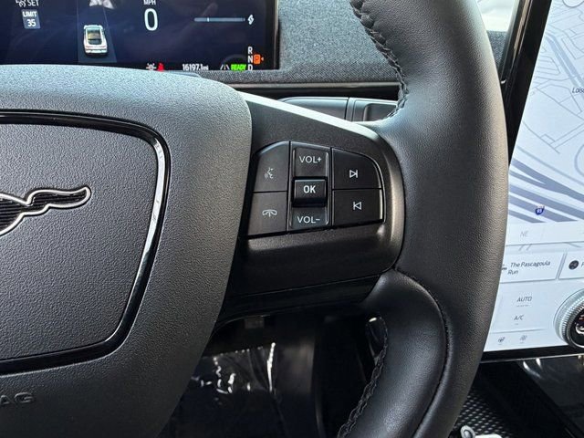 Certified 2025 Ford Mustang Mach-E Premium image 32