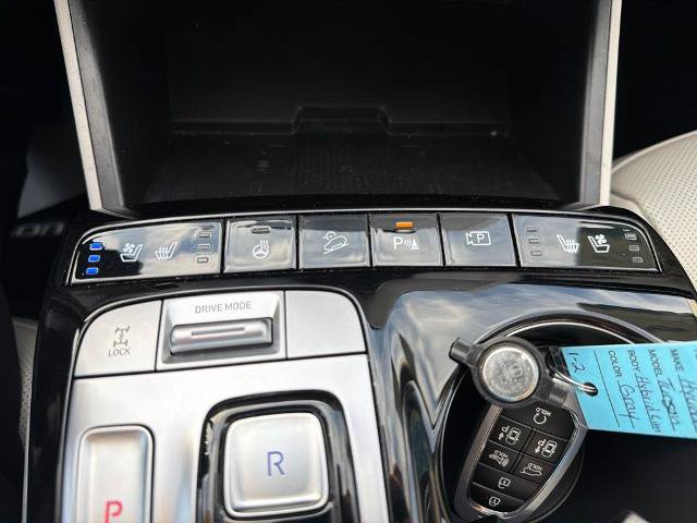 Used 2024 Hyundai Tucson Limited AWD/4WD image 15