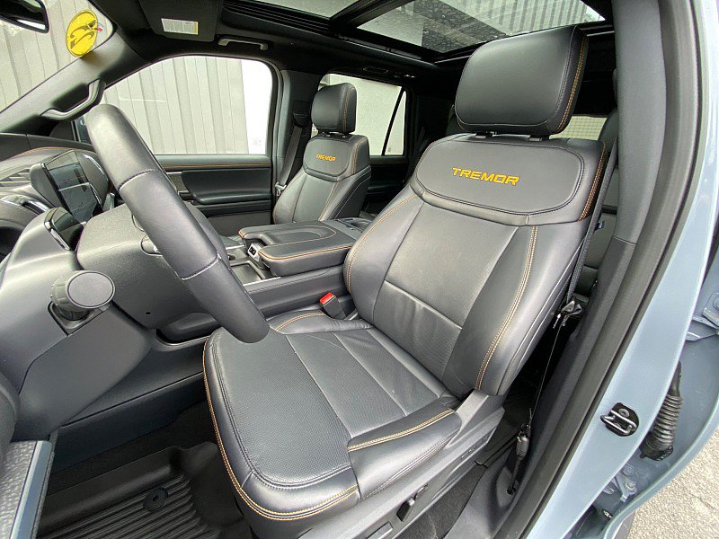 Certified 2025 Ford Expedition Tremor AWD/4WD image 24