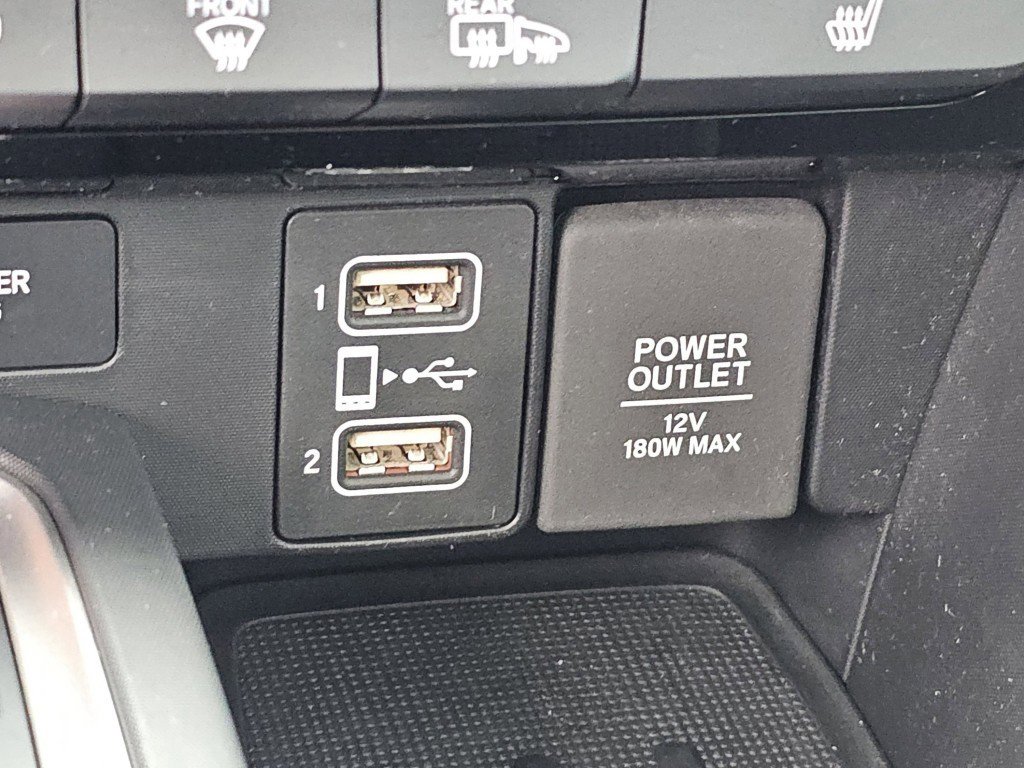 Used 2022 Honda Insight Touring image 14