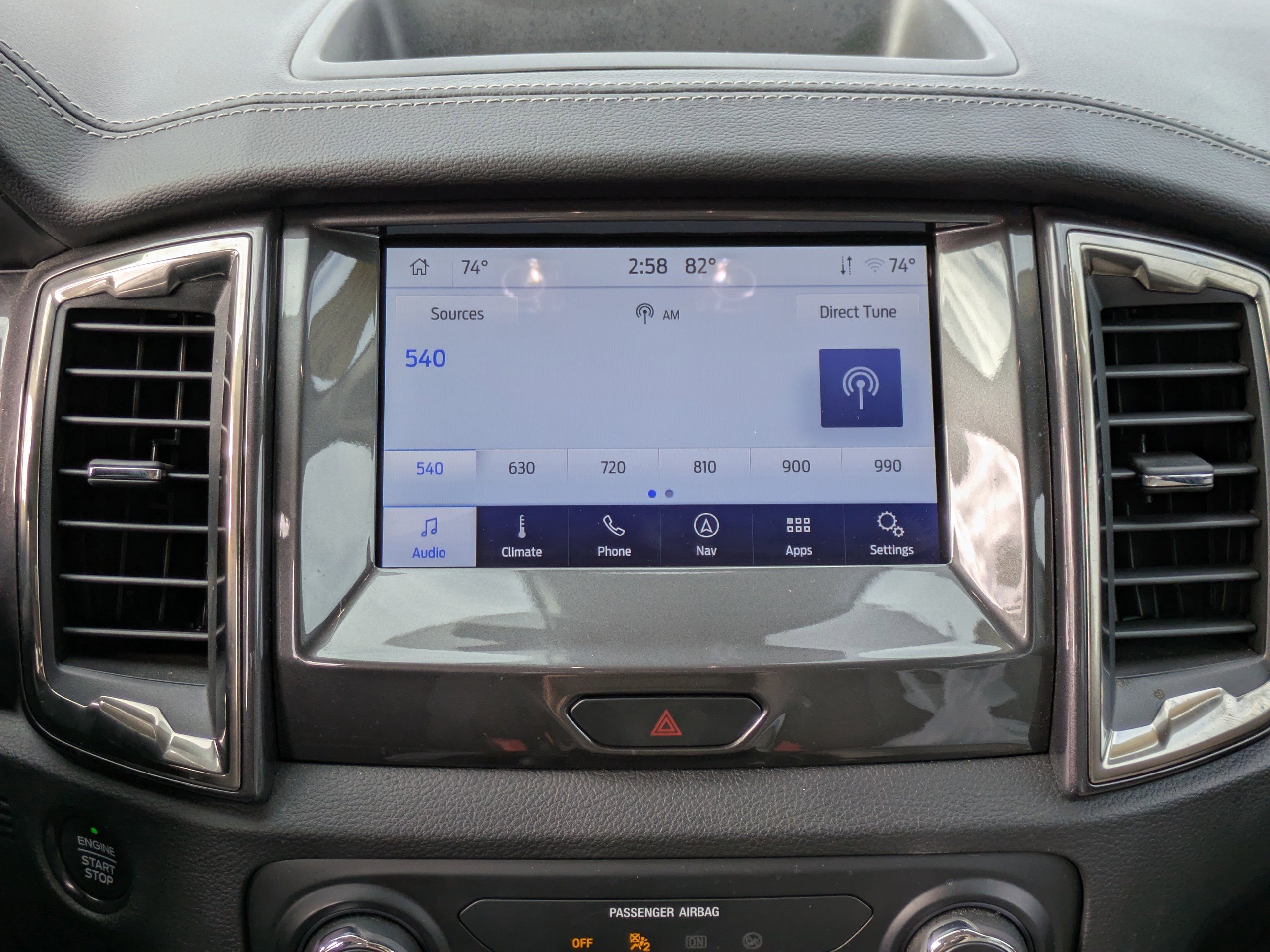 Certified 2023 Ford Ranger Lariat w/ Technology Package image 17