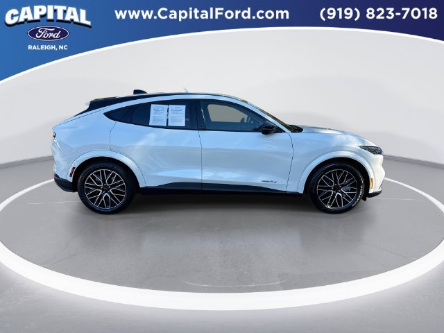 Certified 2025 Ford Mustang Mach-E Premium RWD image 9