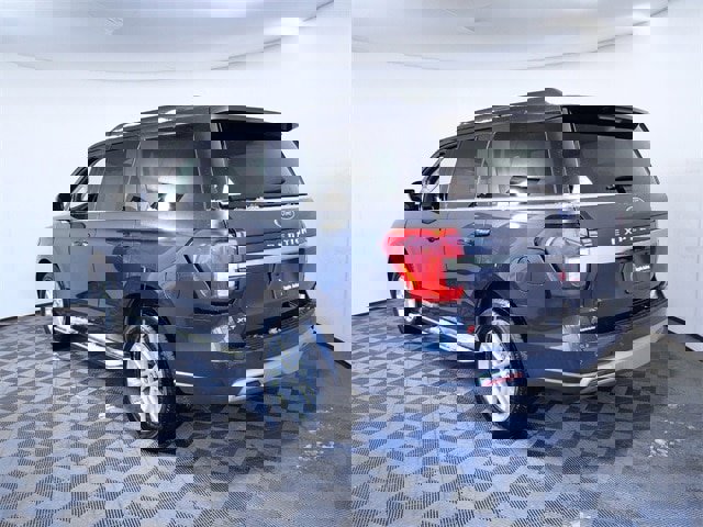 Certified 2022 Ford Expedition XLT image 6