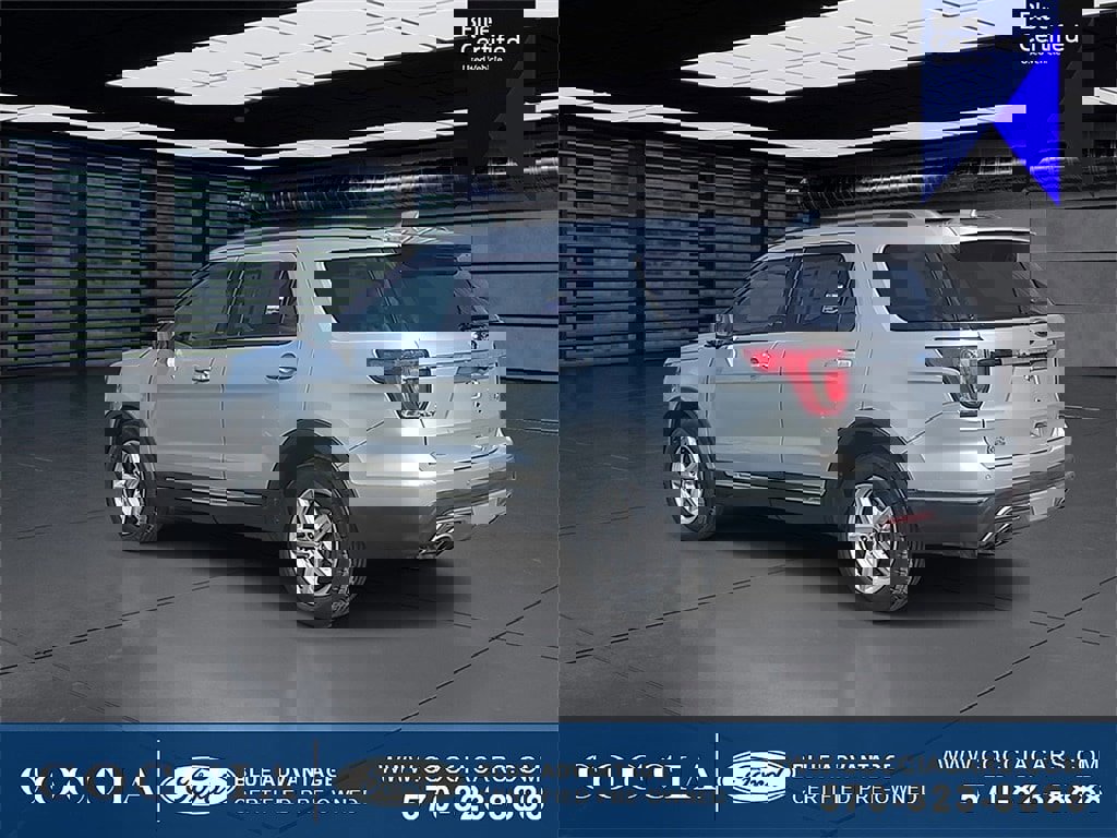 Certified 2016 Ford Explorer XLT w/ Equipment Group 202A image 4