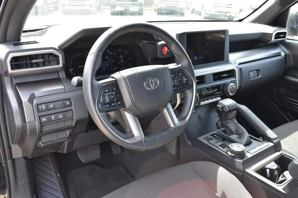 Used 2025 Toyota 4Runner TRD Off-Road AWD/4WD image 9