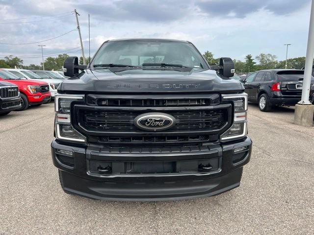Certified 2022 Ford F350 Lariat w/ Black Appearance Package AWD/4WD image 2