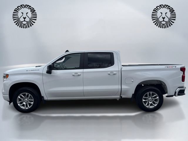 Used 2026 Chevrolet Silverado 1500 RST image 2