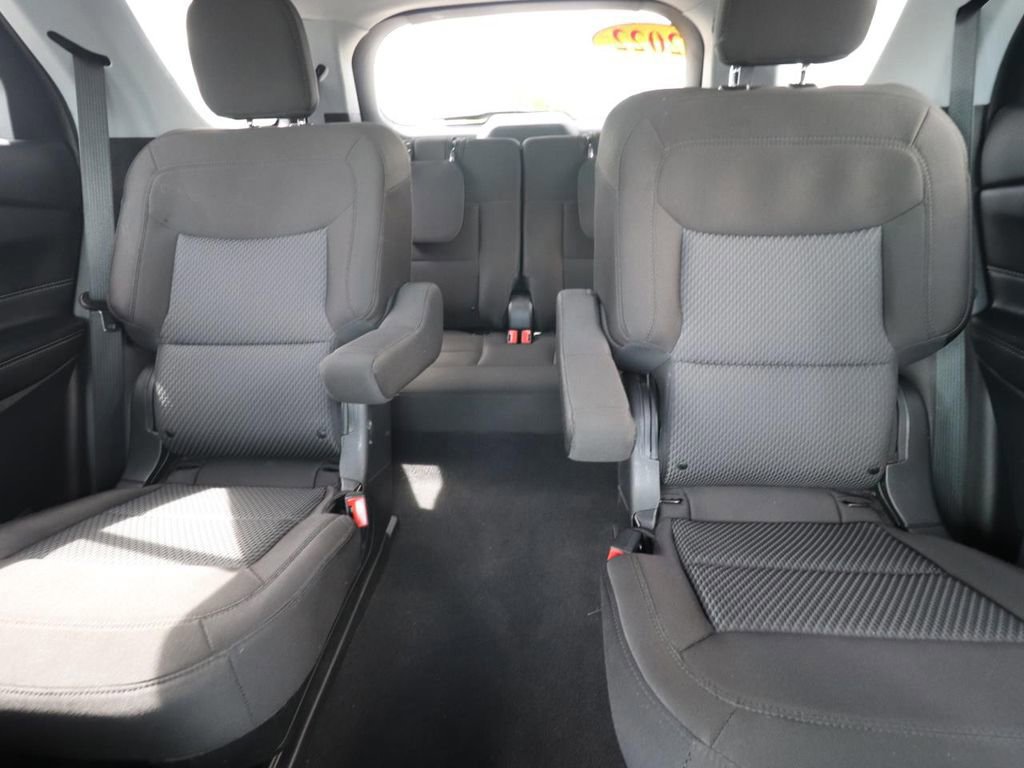 Certified 2022 Ford Explorer XLT image 12