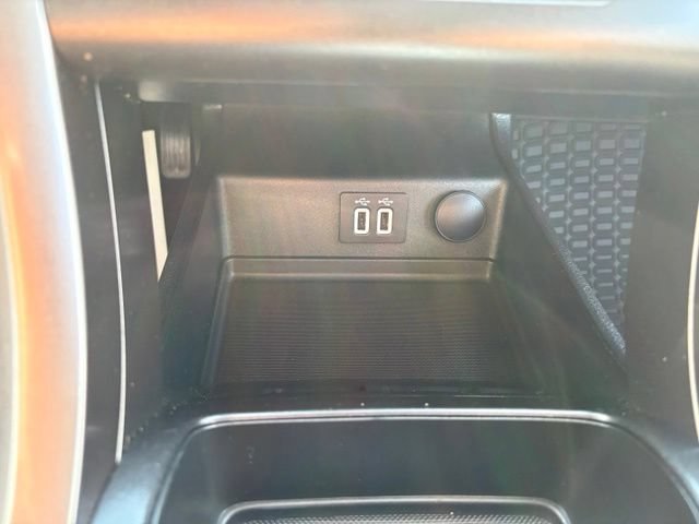 Certified 2019 Ford Fusion SE FWD image 28