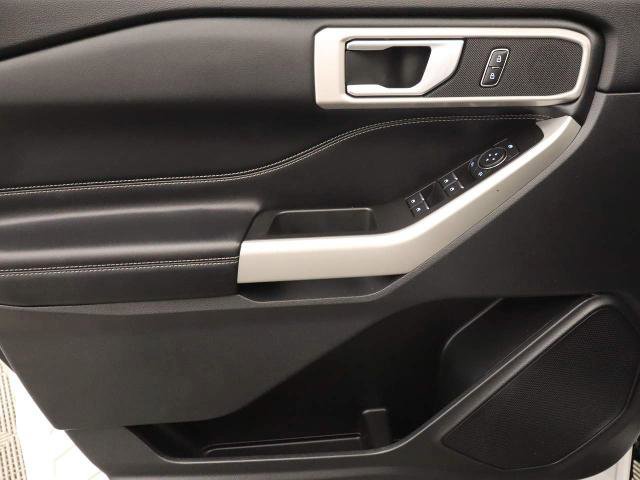 Certified 2021 Ford Explorer XLT w/ Equipment Group 202A image 26