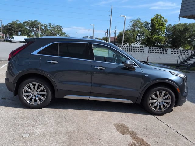 Used 2019 Cadillac XT4 Premium Luxury FWD image 3