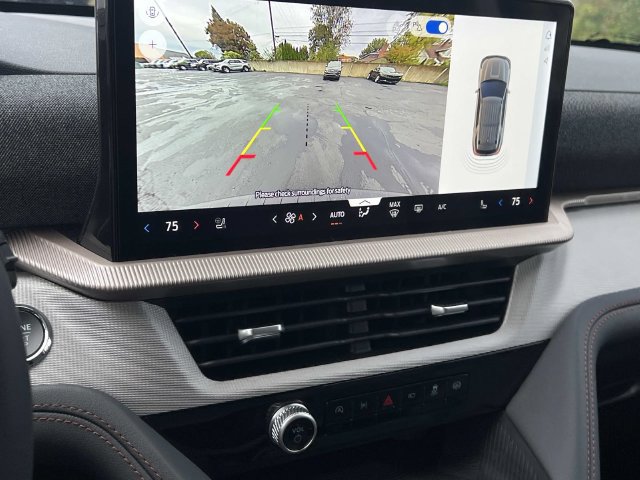 Certified 2026 Ford Explorer Active w/ Active Comfort Package AWD/4WD image 26