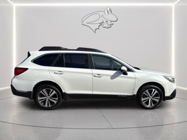 Used 2019 Subaru Outback 3.6R Limited w/ Popular Package #2 AWD/4WD image 7