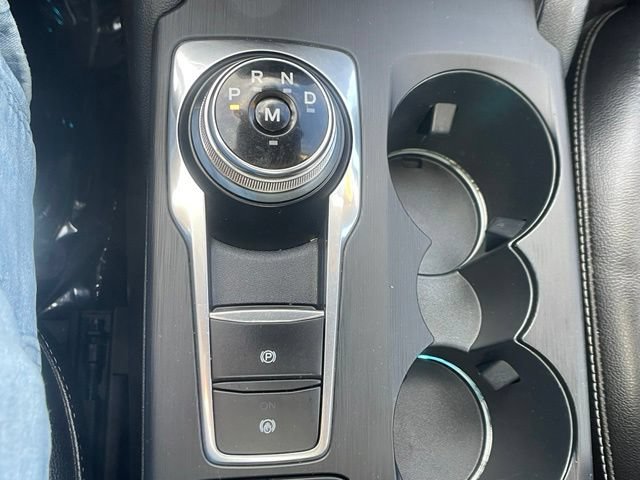 Certified 2020 Ford Escape Titanium AWD/4WD image 27