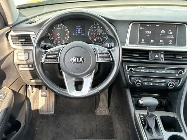 Used 2019 Kia Optima S FWD image 14
