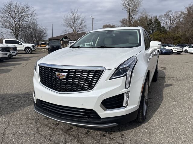 Used 2024 Cadillac XT5 Premium Luxury w/ LPO, Floor Liner Package image 15