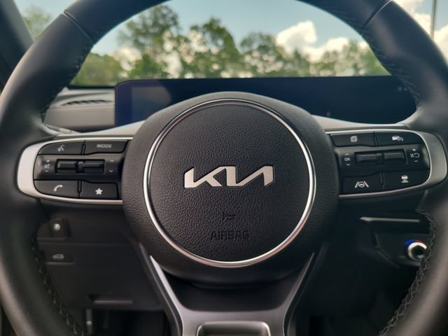 Used 2025 Kia K5 GT FWD image 13