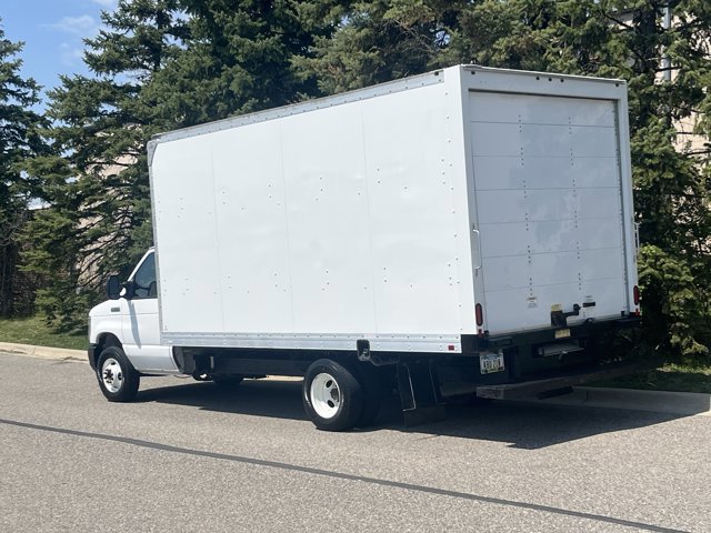 Certified 2021 Ford E-350 and Econoline 350 Super Duty w/ Power Windows & Locks Group RWD image 3