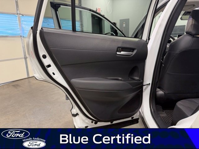 Used 2022 Toyota Corolla Cross XLE w/ Convenience Package FWD image 24