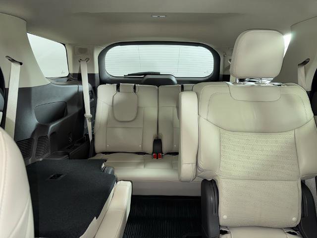 Certified 2023 Ford Explorer Platinum w/ Technology Package image 13